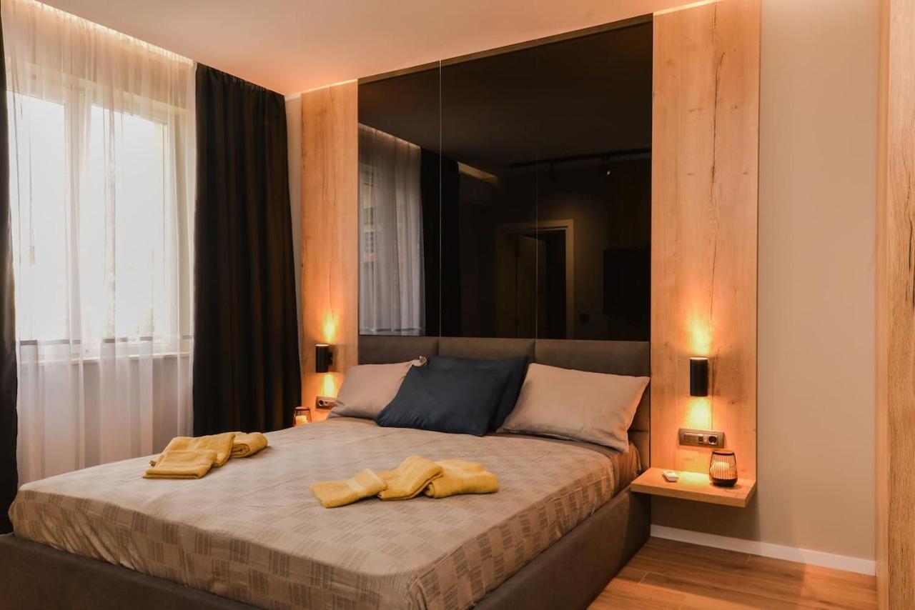 Urban Eden - Lux & Style, 2-bedroom, 2-bathroom Daire Sofya